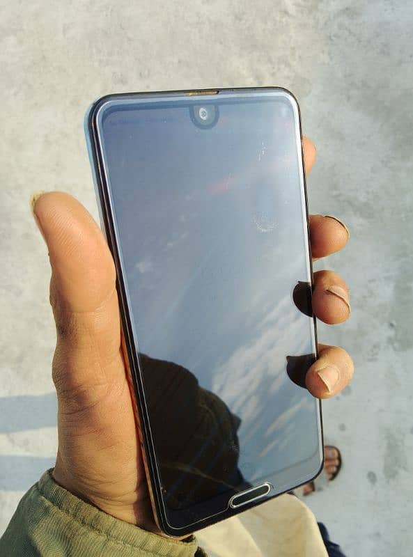 Aquos r2 non PTA condition 10by 10 03156660442 8