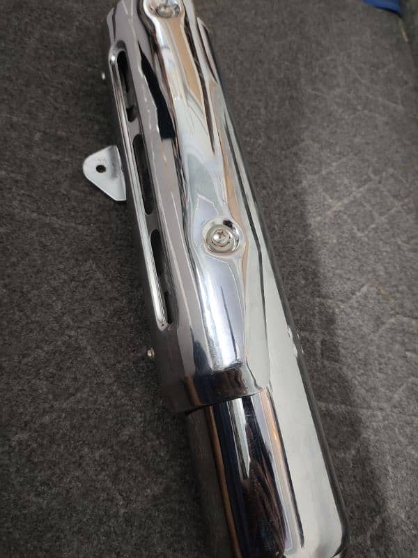 Suzuki ybr 150 japanese model silencer and handle 3