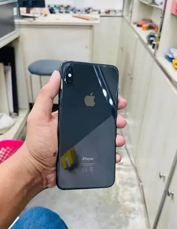 iPhone xs max 0