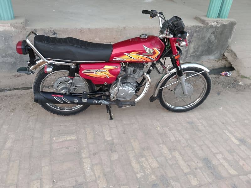 Honda 125 Model 21 All Punjab Number 0