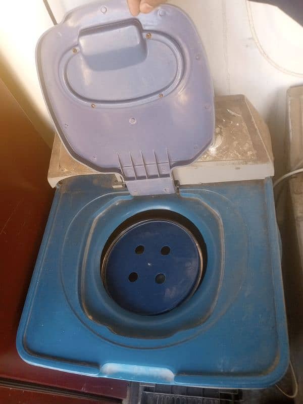 Washing &Dryer machine for sale 3