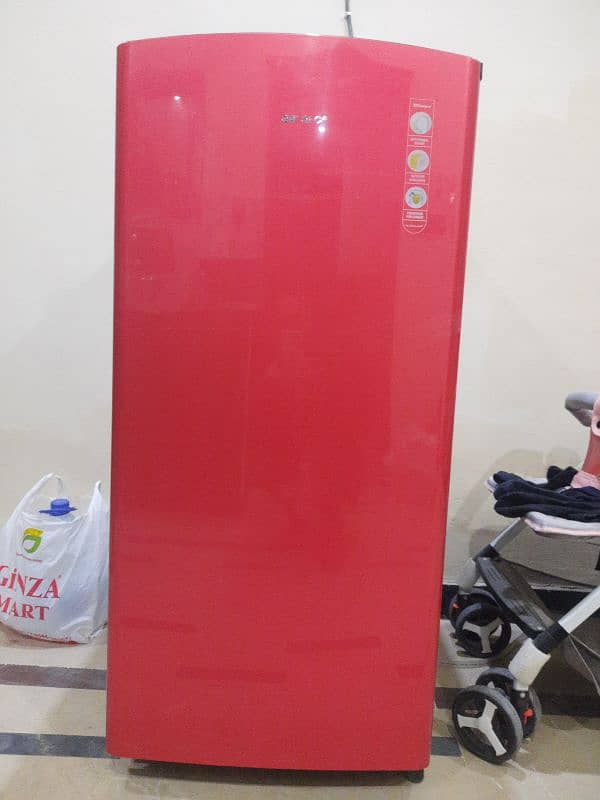 Small Size Dawlance Fridge - Room Fridge new Condition 0