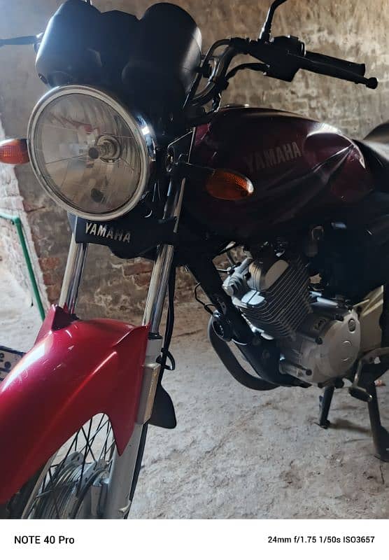 Yamaha YB125Z 2018 9