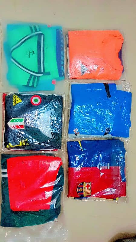 Export Quality Brand New Puffer Jacket & T. shirt  of  Sports 10