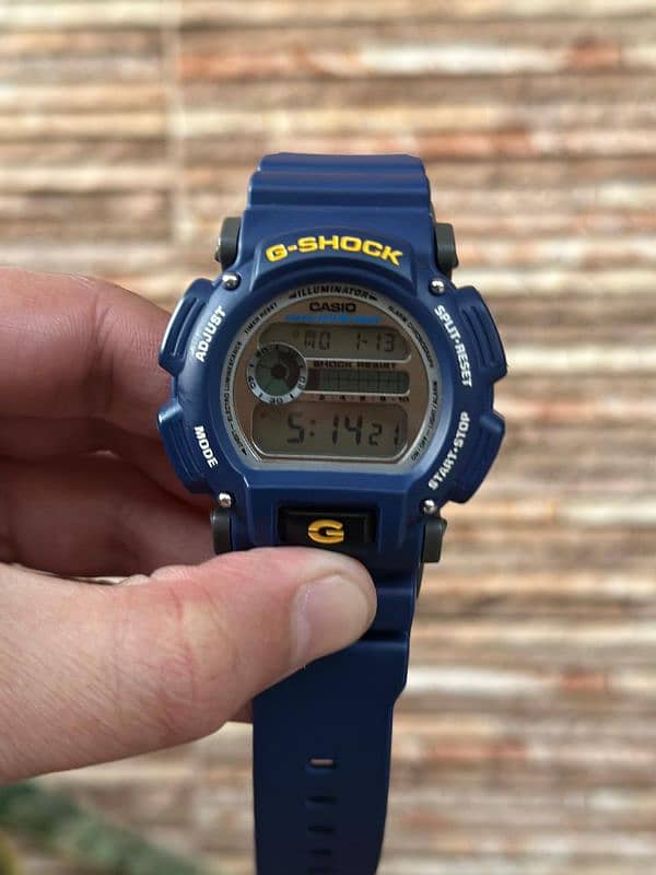 Casio G shock DW 9052 Navy watch 1