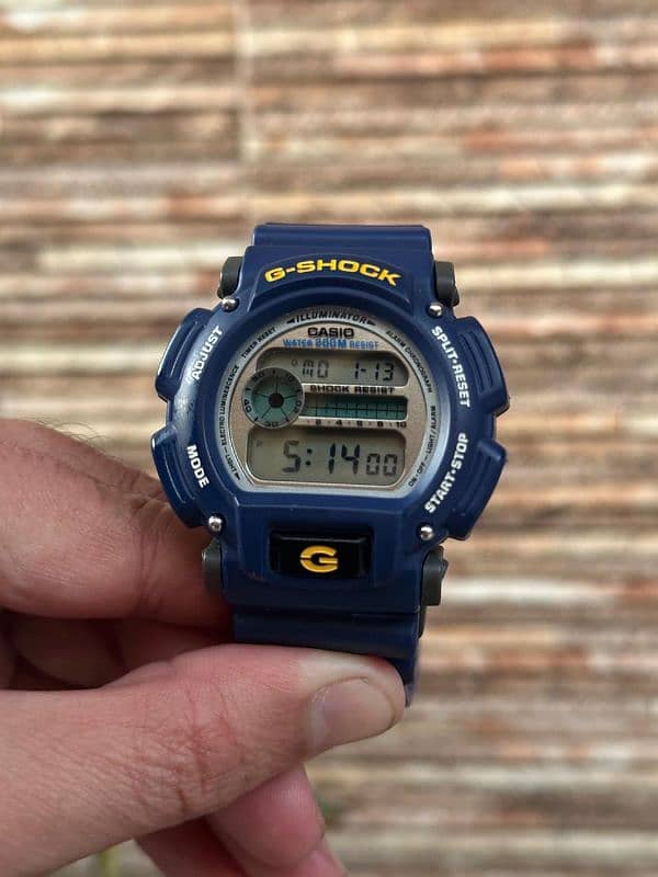 Casio G shock DW 9052 Navy watch 2