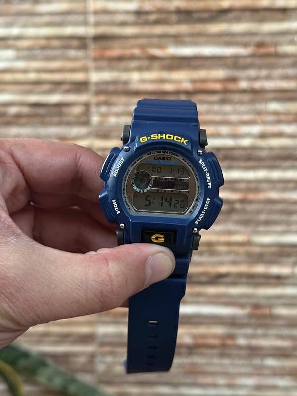 Casio G shock DW 9052 Navy watch 3