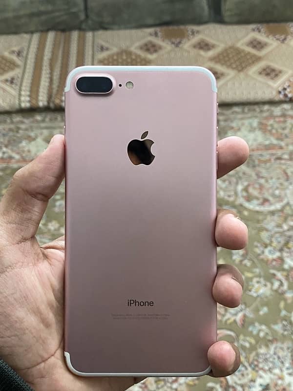 iPhone 7 Plus 1