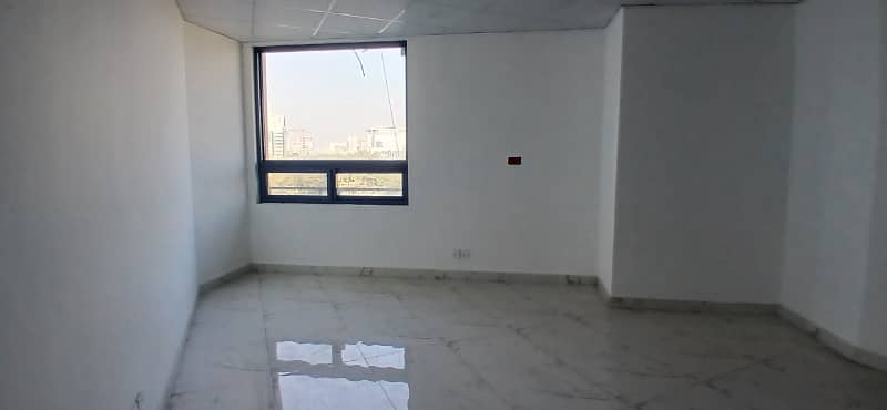 Brand New 340 Square Feet Office At Establish Your Business at Gulberg iii - Premier Destination! 1