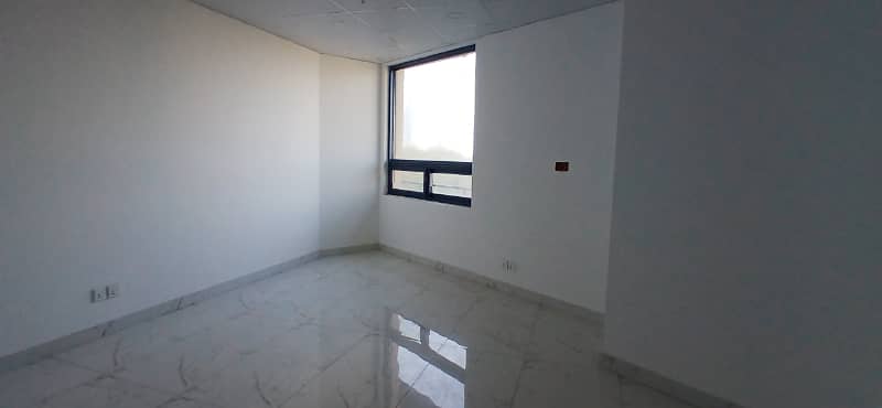 Brand New 340 Square Feet Office At Establish Your Business at Gulberg iii - Premier Destination! 8