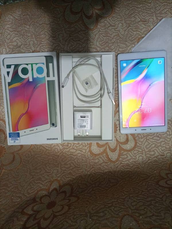 New condition Samsung Galaxy tab 3