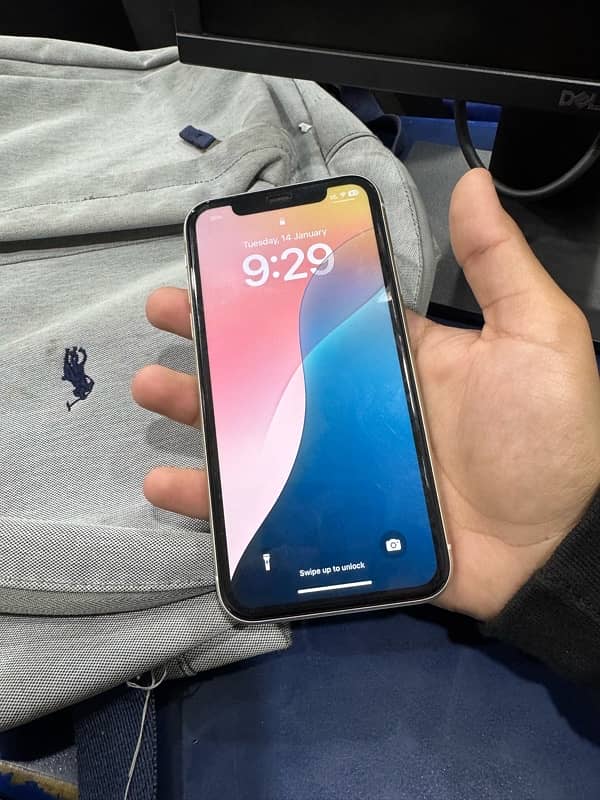 iPhone 11 PTA 64gb 1