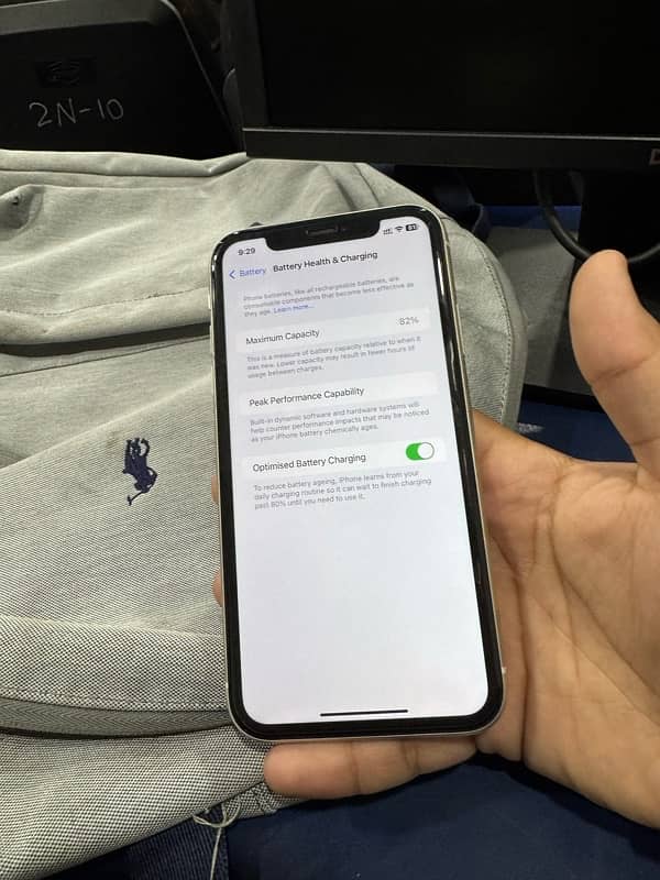 iPhone 11 PTA 64gb 2