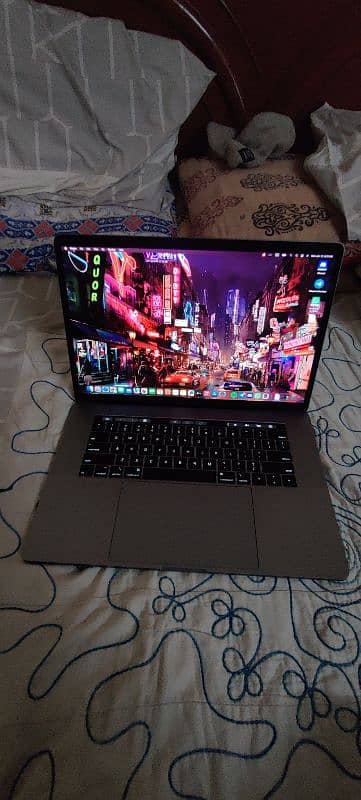 Macbook pro 2018 Cto Model 7