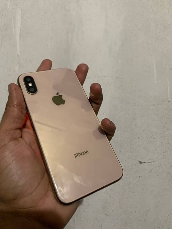 iPhone xs 4