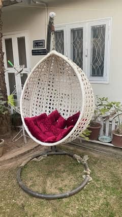 Hanging swing chair stand