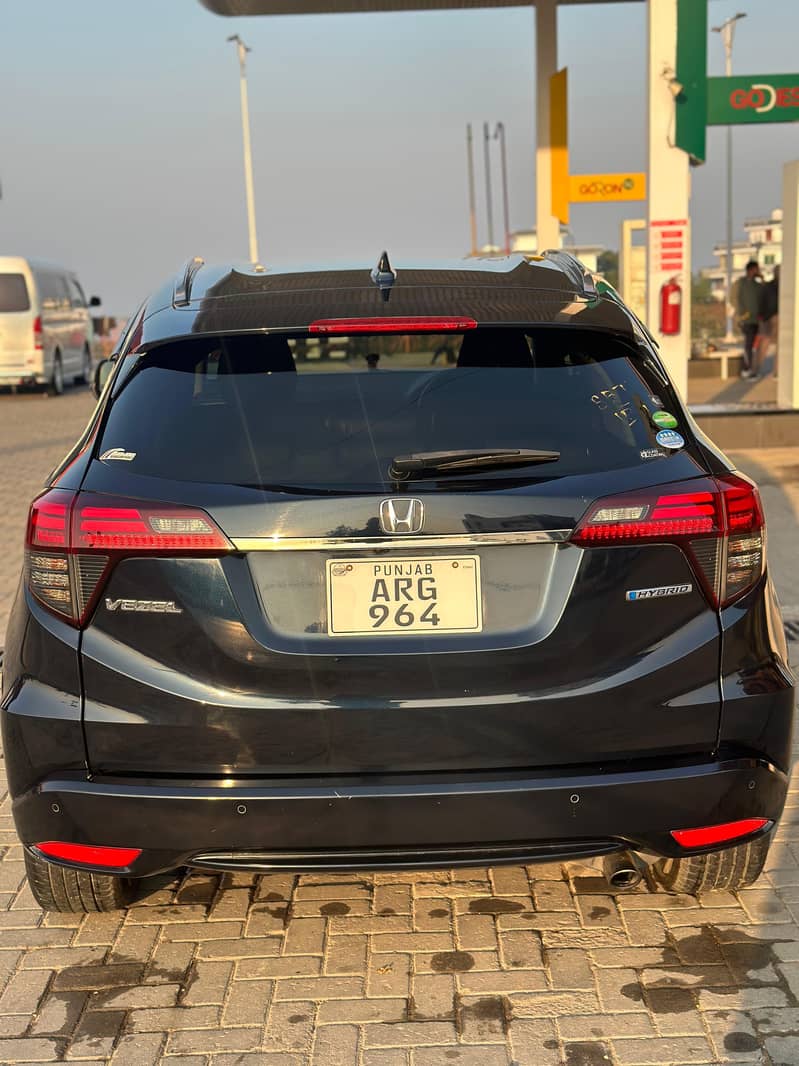 Honda Vezel Hybrid Z Honda Sensing 2018 Model 1