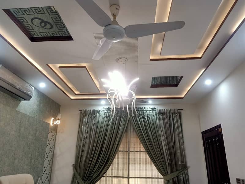 10 Marla Fully Furnished House For Rent In Bahria Town Lahore 8