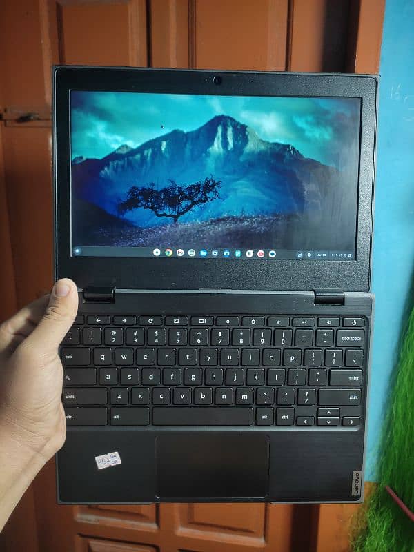 Lenovo Chromebook 100E 2nd gen 4