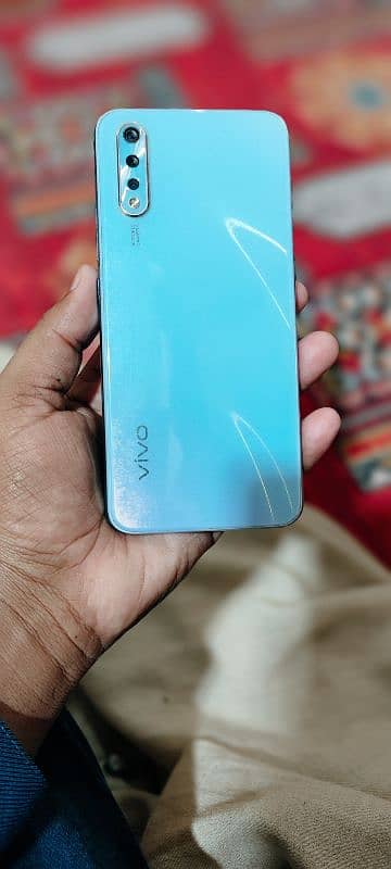 vivo s1 totally 10/100 condition excellent  101% Everything Original 9