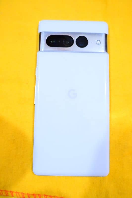 google pixel 7 pro waterpack 1