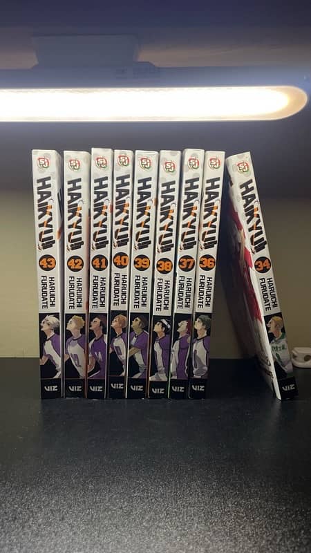 haikyu manga set  -   34,36,37,38,39,40,41,42,43 2