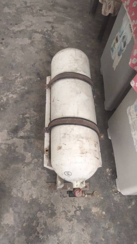 CNG cylinder 3