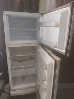 dawlance fridge