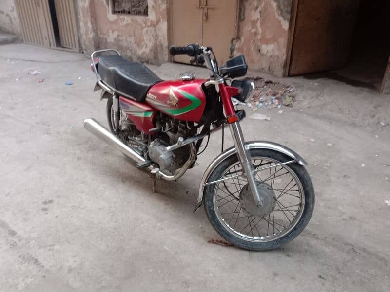 Honda 125 Totally Original condition 5