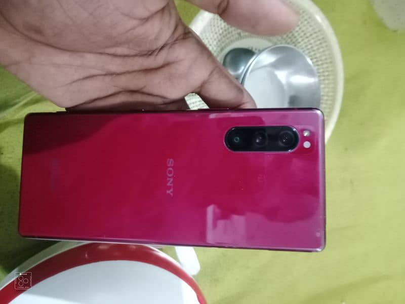 Sony Xperia 5 0