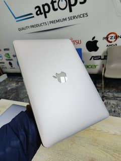 MacBook Pro 2016 13 inches  Core i5  8GB RAM