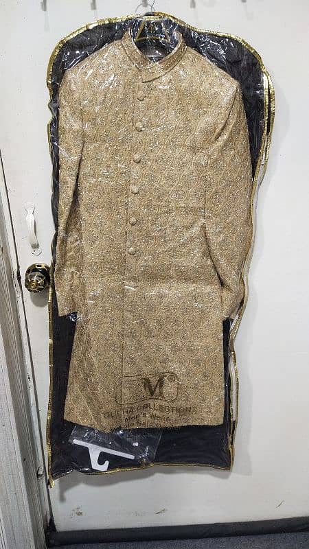 Sherwani And Qulla For Groom Free Bag 1