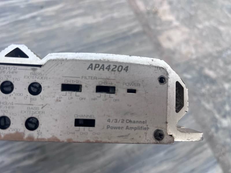 ADDZEST APA4204 amplifer made in malysis 5