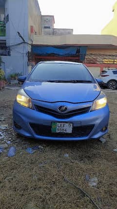 Toyota Vitz 2013 For Sale In very Good Condition