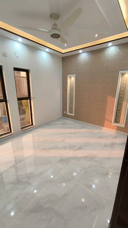 5 MARLA BRAND NEW HOUSE FOR SALE IN VERY REASONABLE PRICE 19