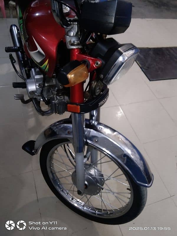 Honda CD 70 4