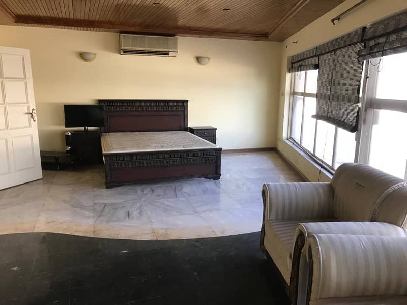 Beautiful Fully Furnished Penthouse Available For Rent 6