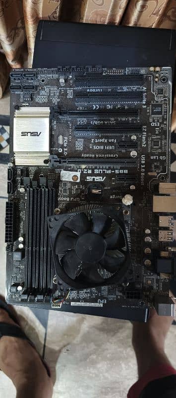 i7 4th gen 4790 plus b85 mobo 0