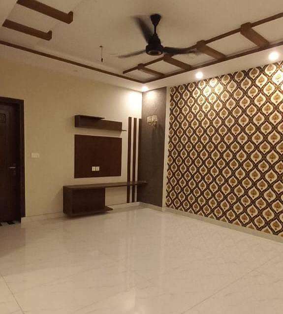 10 MARLA DOUBLE STOREY FULL HOUSE FOR RENT AT THE PRIME LOCATION OF JOHAR TOWN LAHORE 9