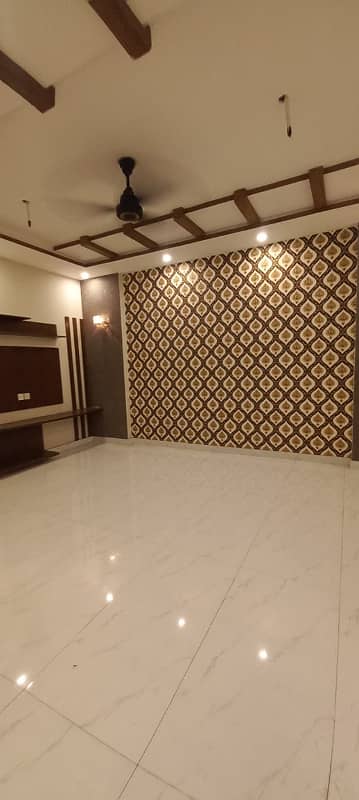 10 MARLA DOUBLE STOREY FULL HOUSE FOR RENT AT THE PRIME LOCATION OF JOHAR TOWN LAHORE 11