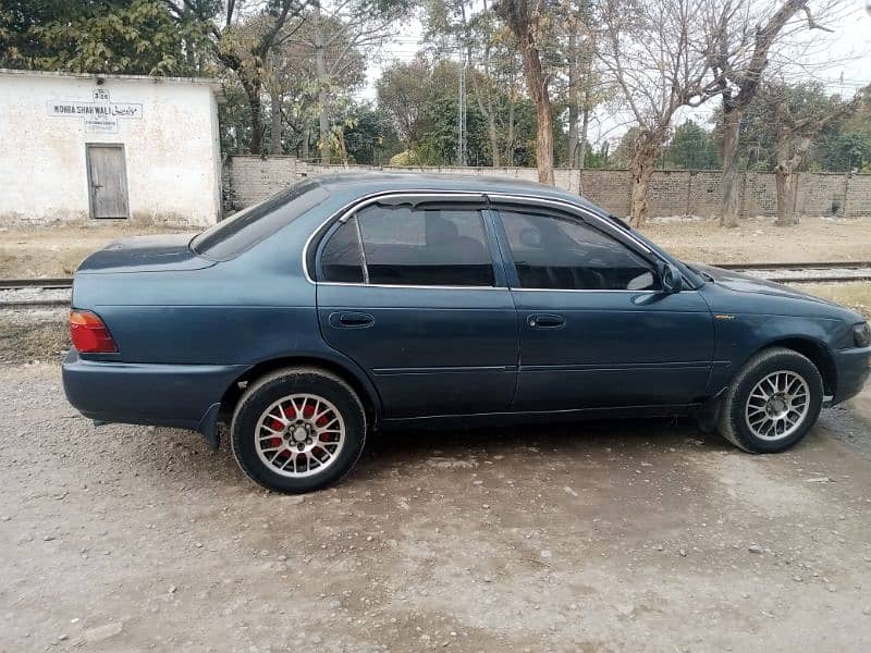 Toyota Corolla XE 1993 5