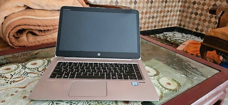 HP elitebook G3 1040 Folio 3