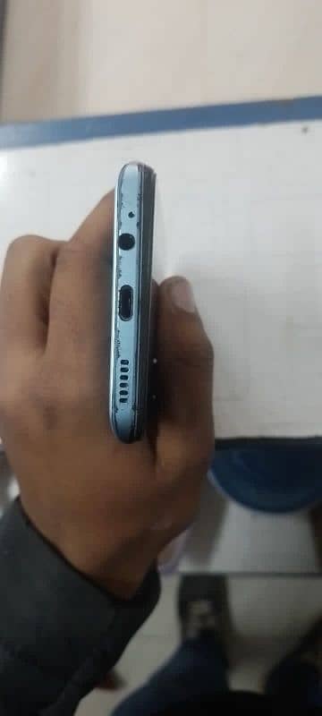 Tecno camon 16 se 7