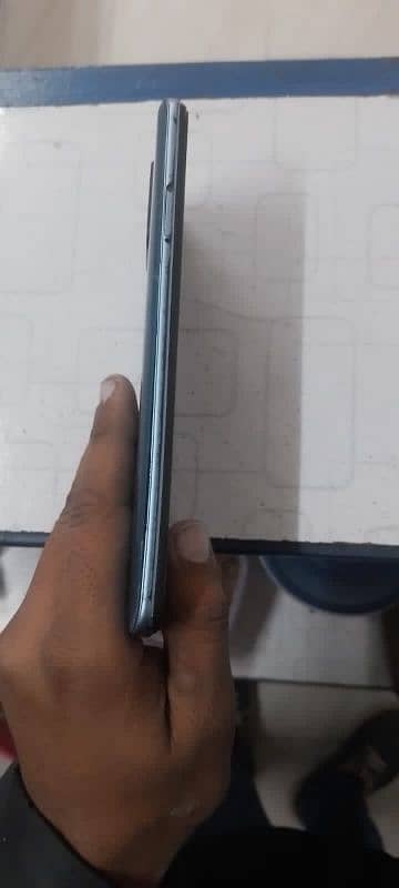 Tecno camon 16 se 9