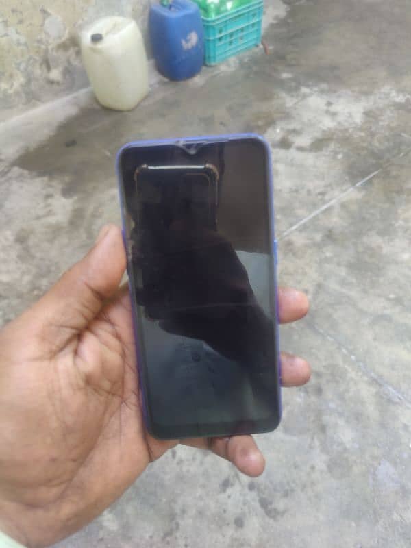 realme c2 mobile hain only 2gb 32gb mobile all ok hain 0