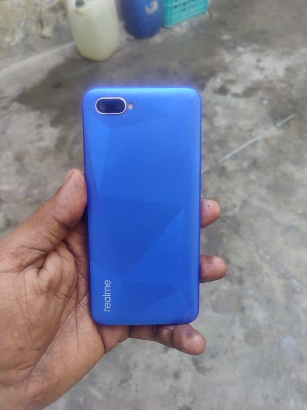 realme c2 mobile hain only 2gb 32gb mobile all ok hain 2