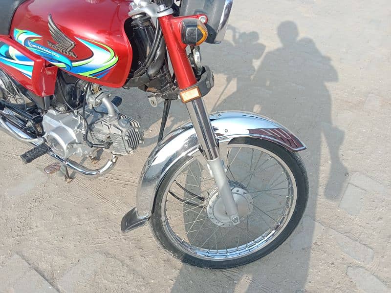 Honda CD70, 2024, 3