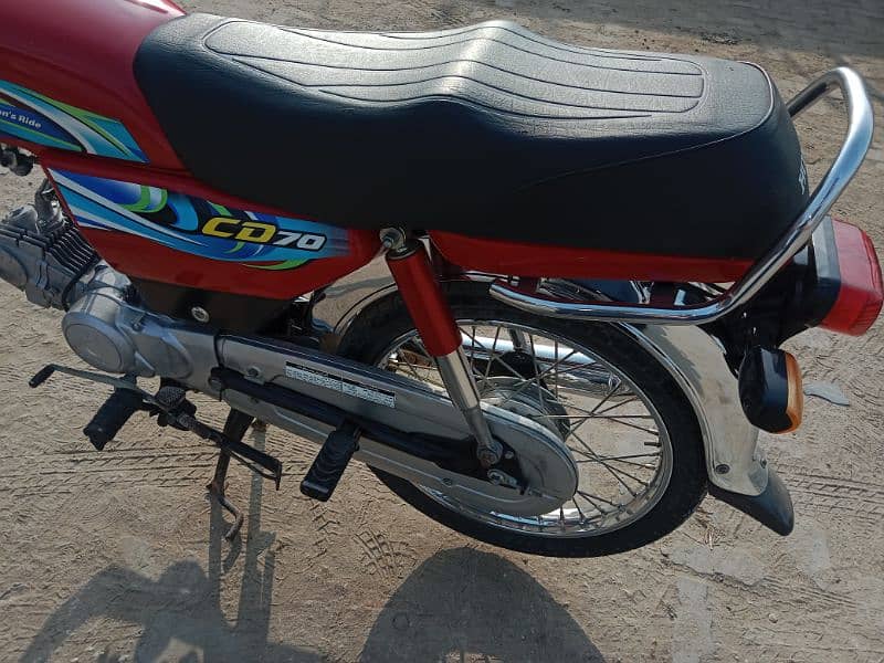 Honda CD70, 2024, 6