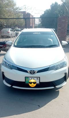 Toyota Corolla GLI 2019 white