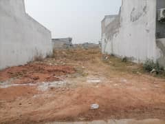 Buy A Prime Location 5 Marla Residential Plot For sale In Gulraiz Housing Society Phase 2